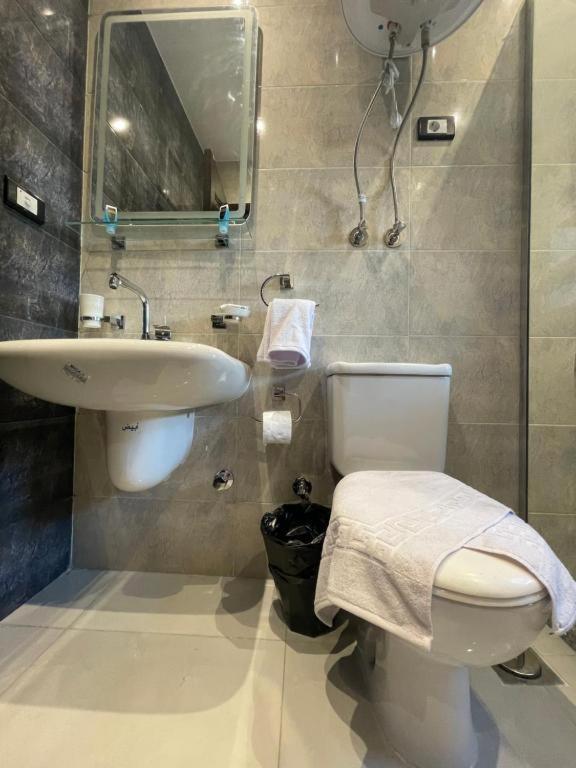 Unique Pyramids Boutique Inn Kafret el-Gabal Εξωτερικό φωτογραφία