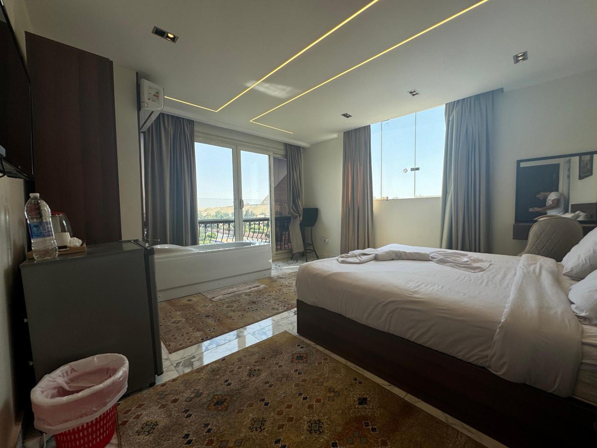 Unique Pyramids Boutique Inn Kafret el-Gabal Εξωτερικό φωτογραφία